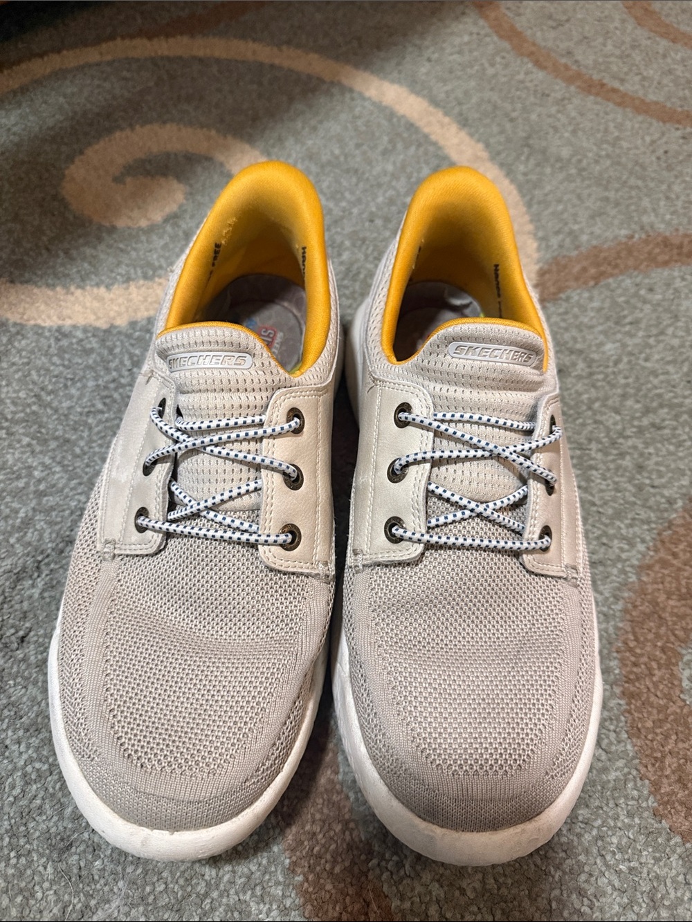Skechers Men's Light Gray Sneakers with Yellow Inner Lining